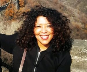 Christina Mixon Headshot