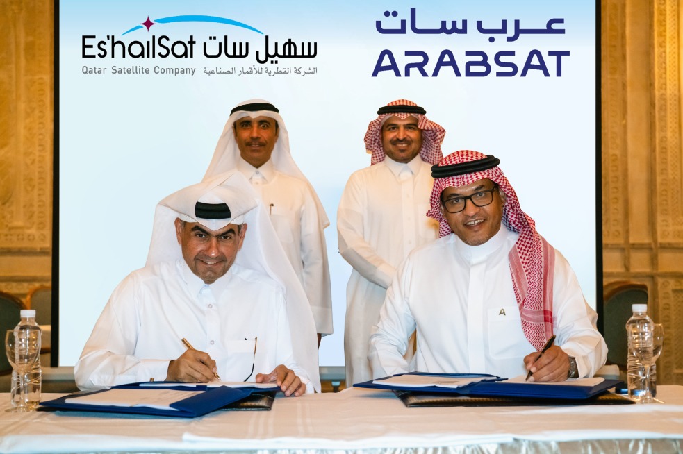 Es’hailSat and Arabsat Sign Strategic Partnership Agreement to Enhance Cooperation in Broadcasting and Satellite Communi